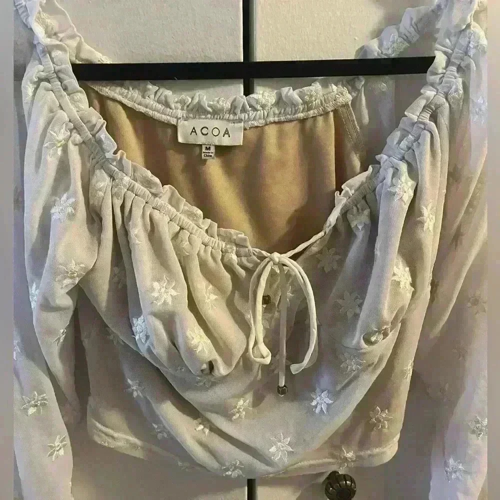 Acoa White blouse - Picture 7 of 10